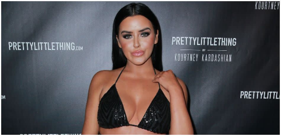 alexis cheseroni share abigail ratchford elektra photos