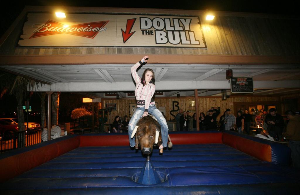 ayesha light share fat girl on mechanical bull photos