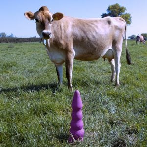 chan chan sanchez recommends girl has sex with cow pic