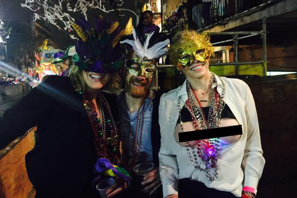 becky mehling recommends Mardi Gras Flashing Tits