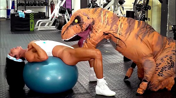 abby saavedra recommends Real Sex At The Gym