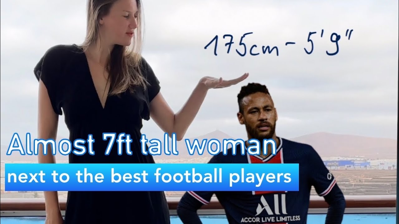 seven foot tall women