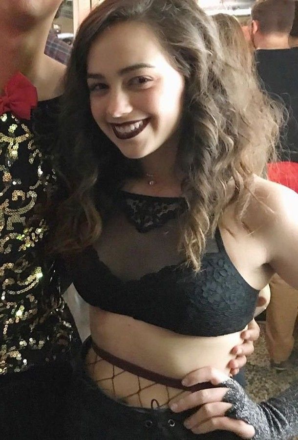 aimee hamilton recommends mary mouser sexy pic