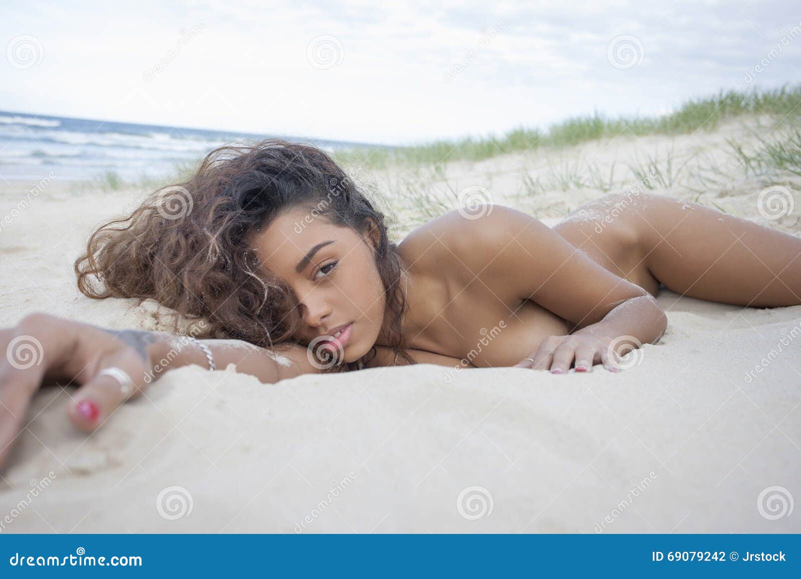 bare women on beach