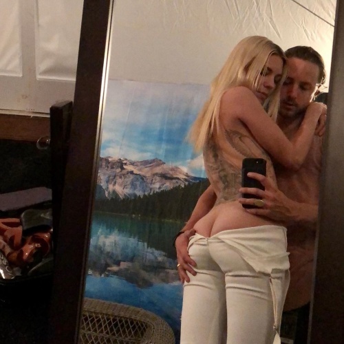 billy kung recommends skylar grey topless pic