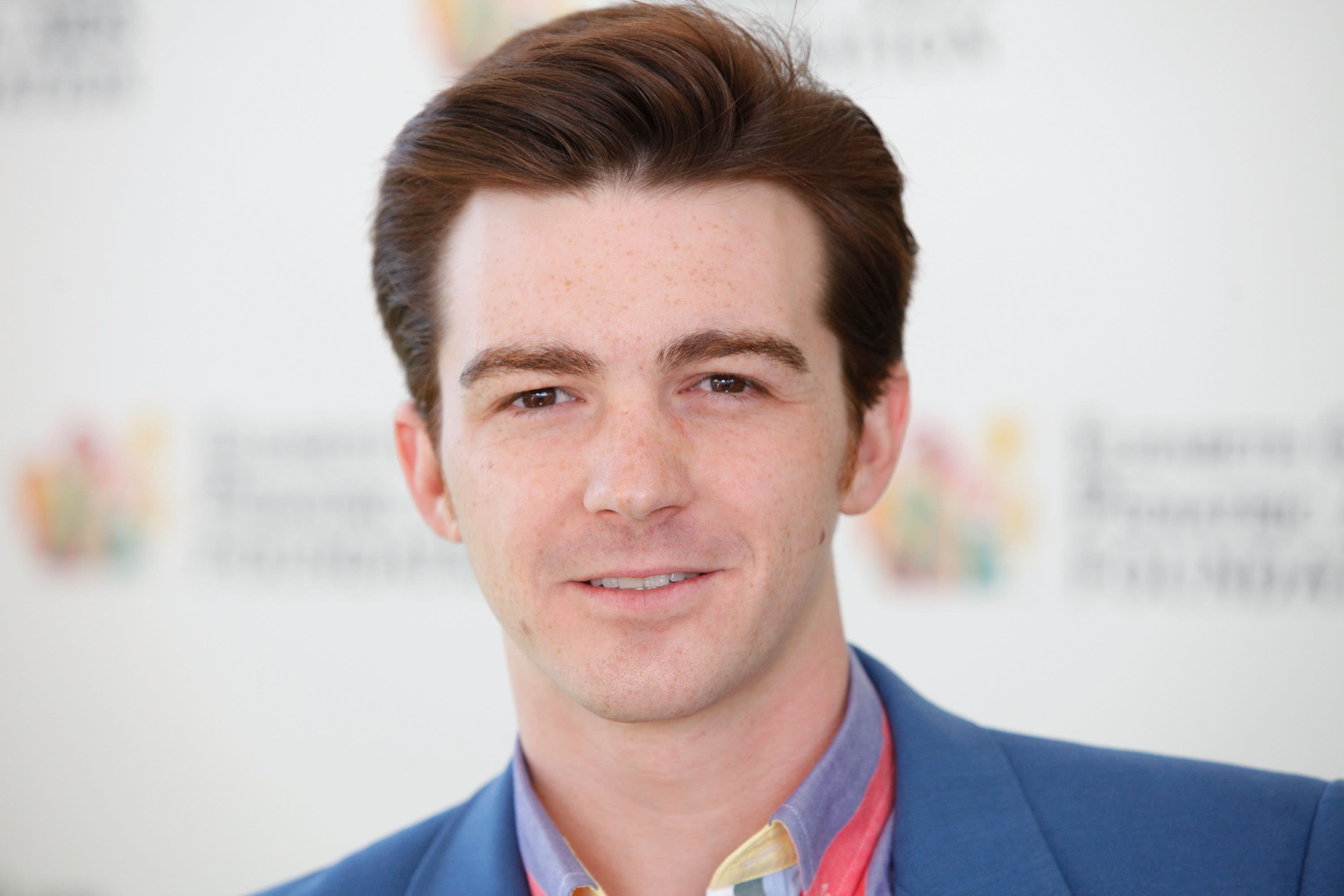 andre souto recommends drake bell nude video pic