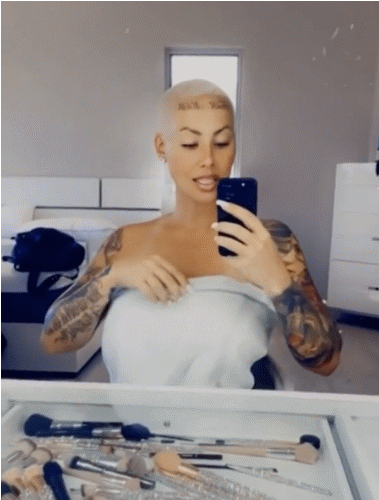 blake lovejoy recommends Amber Rose Naked Gifs