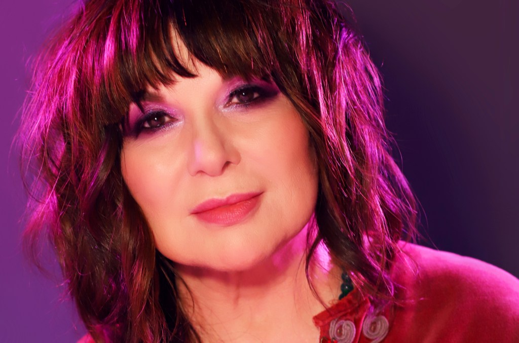 charles houseworth recommends Ann Wilson Photos
