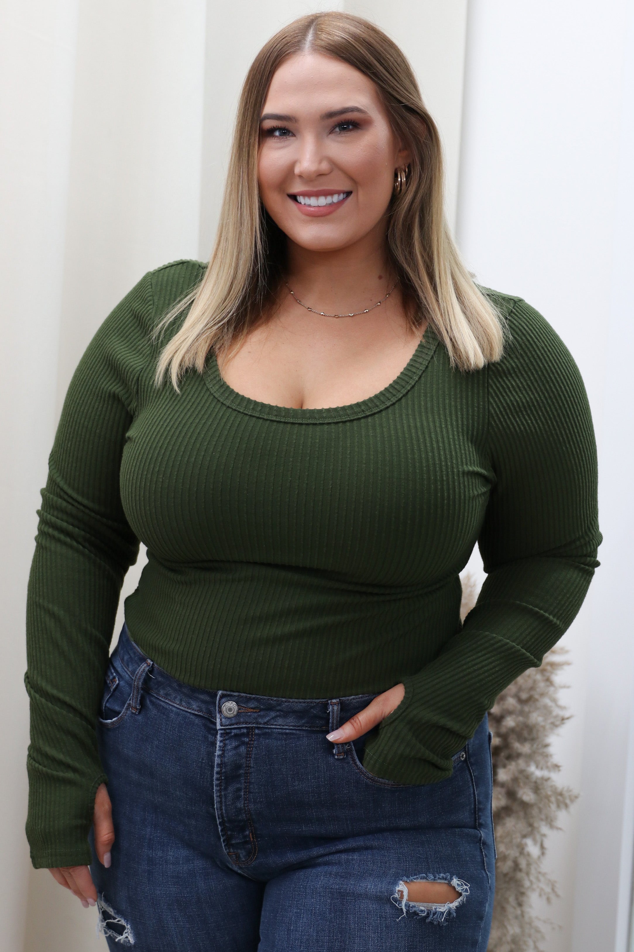 blayne bergeron recommends Curvy Girl Pic