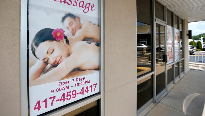 Backpage Massage St Louis li porn