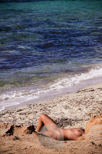 avik mallik add photo beach girls naked tumblr