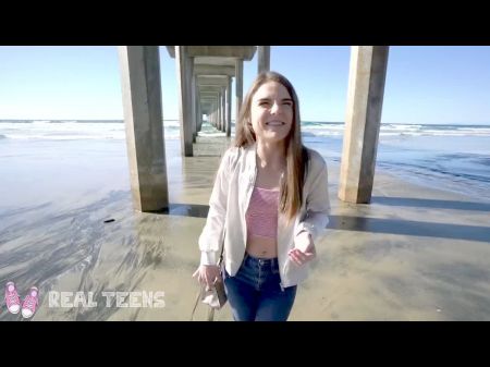 andy elias recommends Beautiful Girl Porn Video On Beach