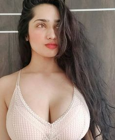 cassius goff share big boobs cleavage pics photos
