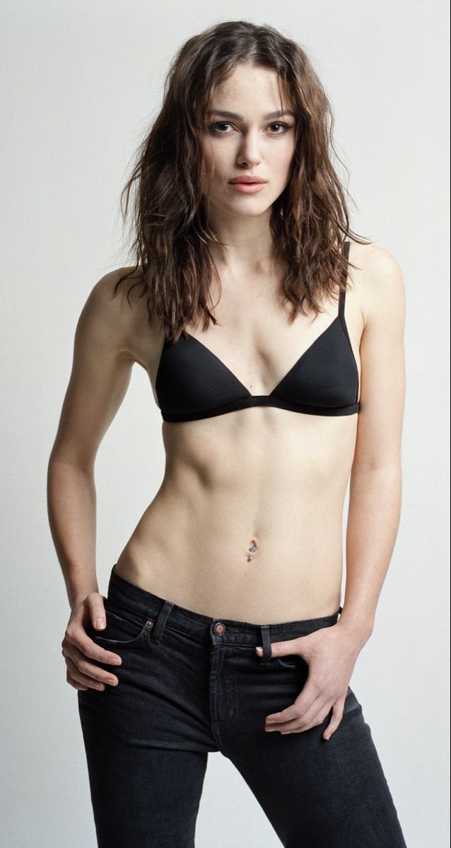 briana defilippis recommends kiera knightly topless pics pic