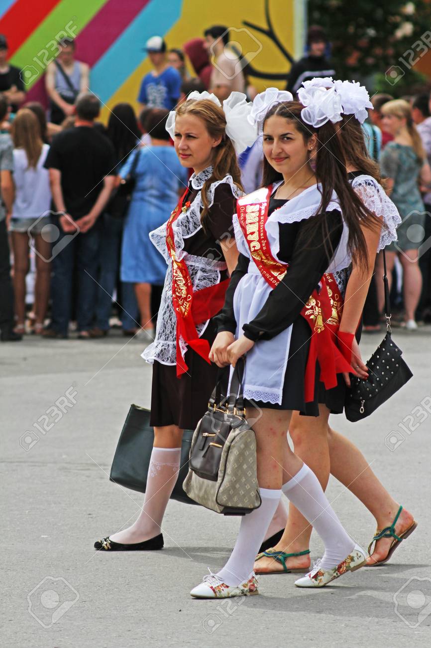 anwar sayyad add russian school girl uniform photo