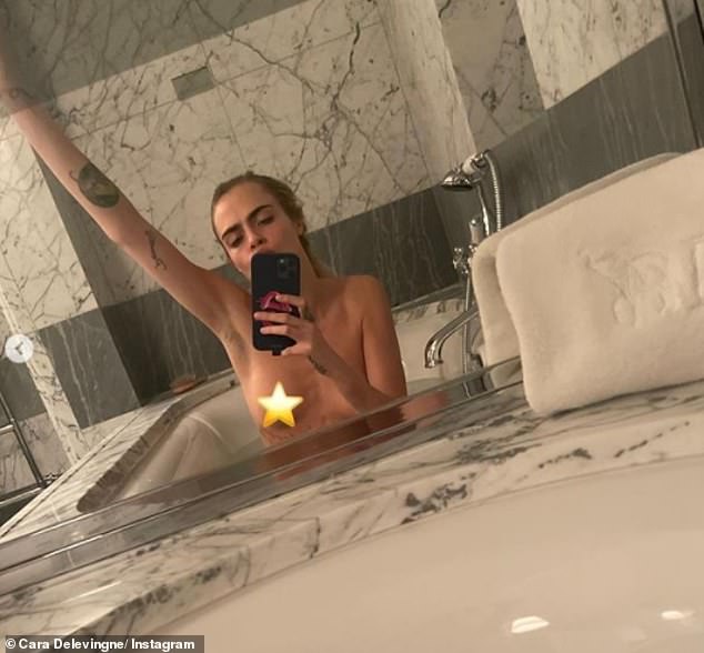 Best of Cara delevingne nude selfie