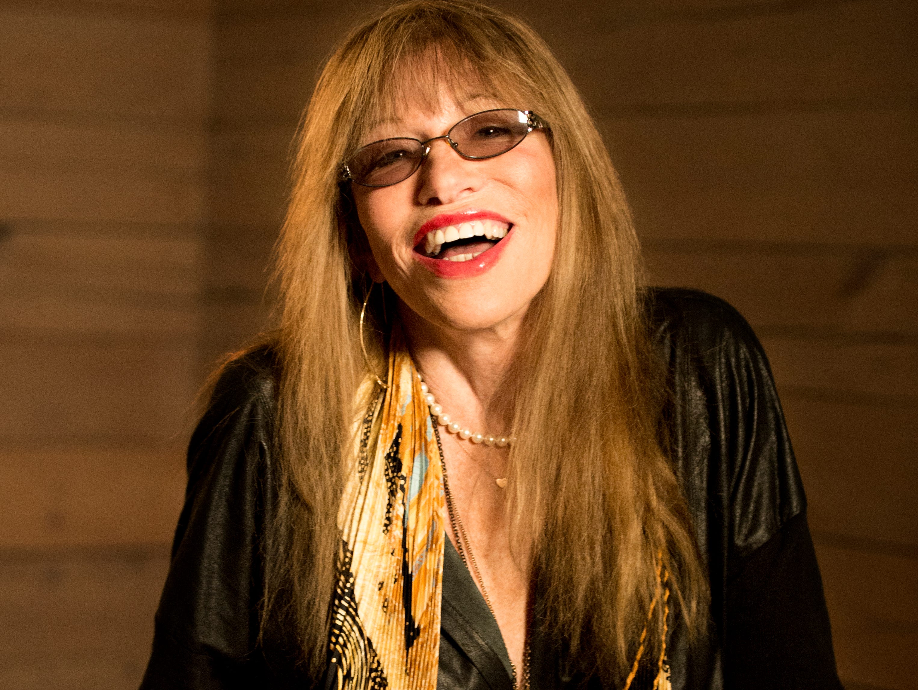 daniel chada recommends carly simon nude photos pic