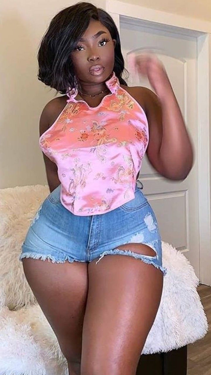 bobbie durham share thick ebony in booty shorts photos