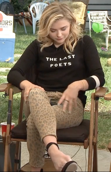 chloe grace moretz feet