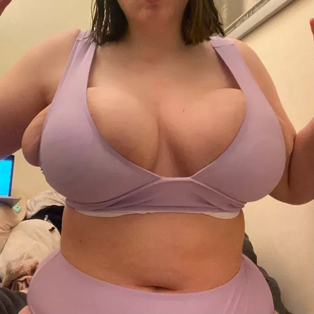 Chubby Big Breasted Women super sexy