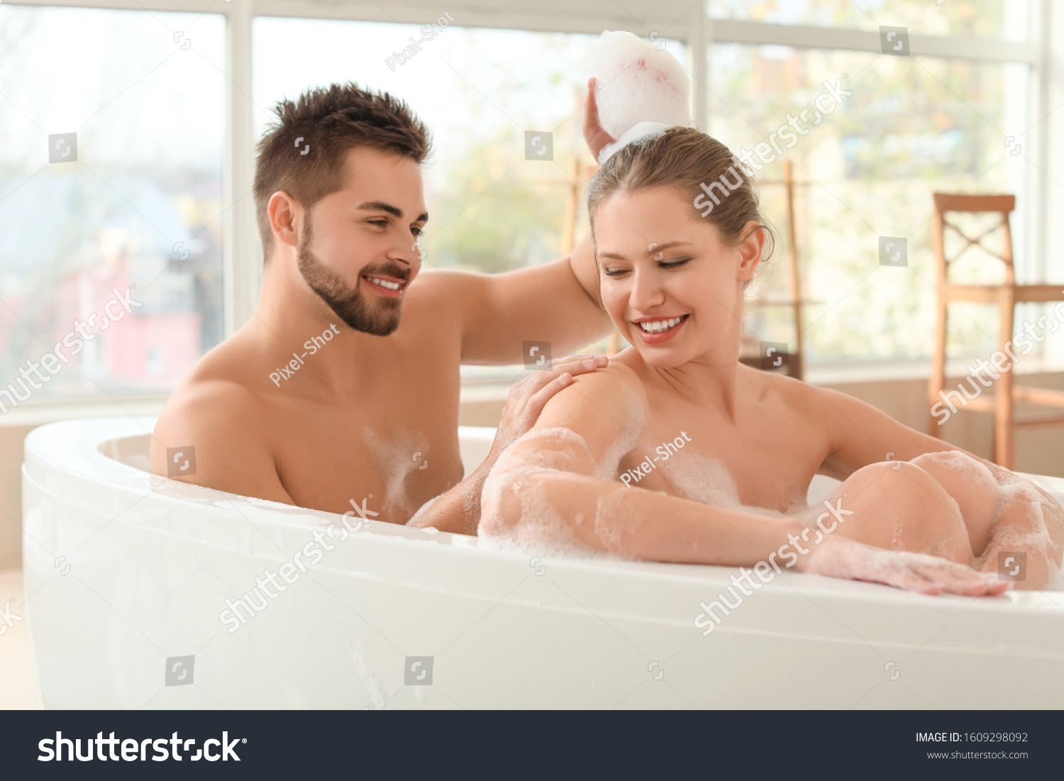 danny antcliff recommends Couples Taking Bath Together