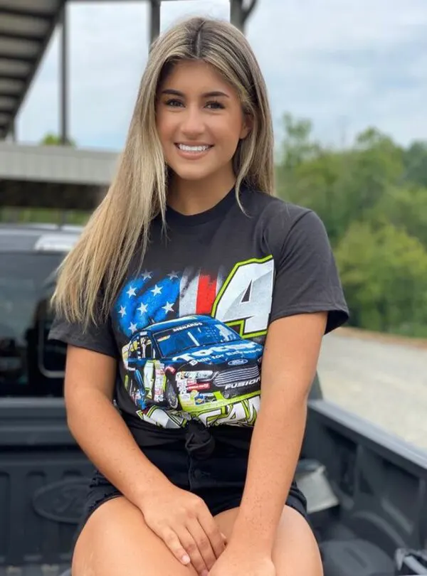arriane badillo recommends Sexy Pics Of Hailie Deegan