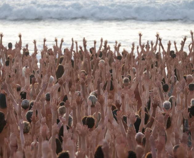 dan gurule recommends bondi beach nudes pic