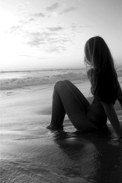 aaron hubartt recommends Beach Girls Naked Tumblr