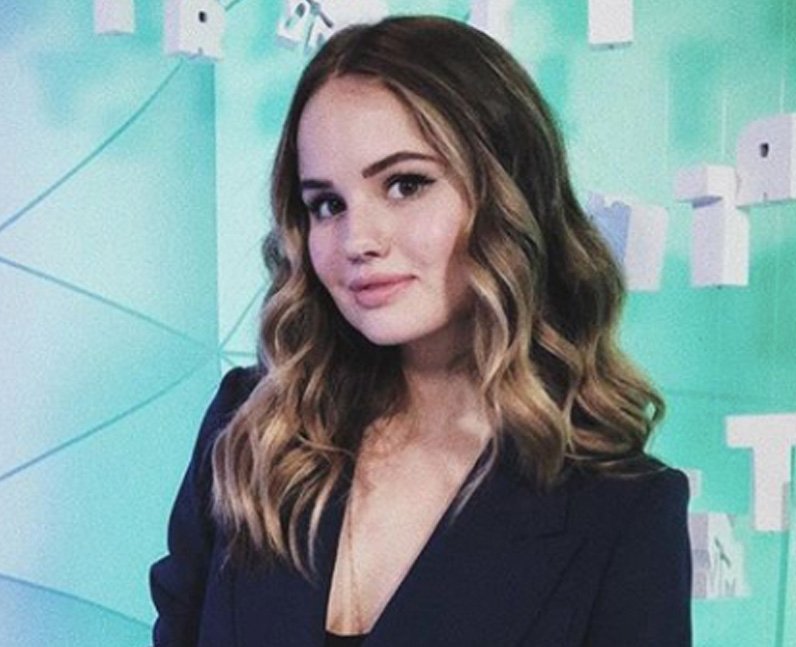 debby ryan poses nude