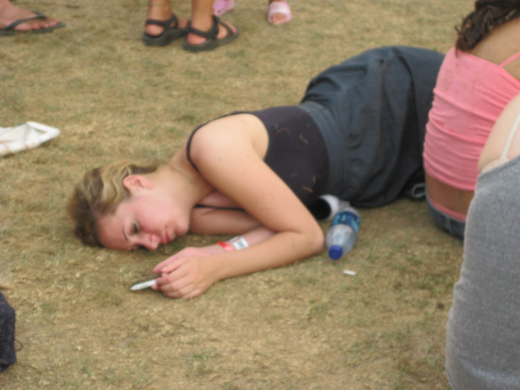 daisy dale recommends drunk women passed out pic