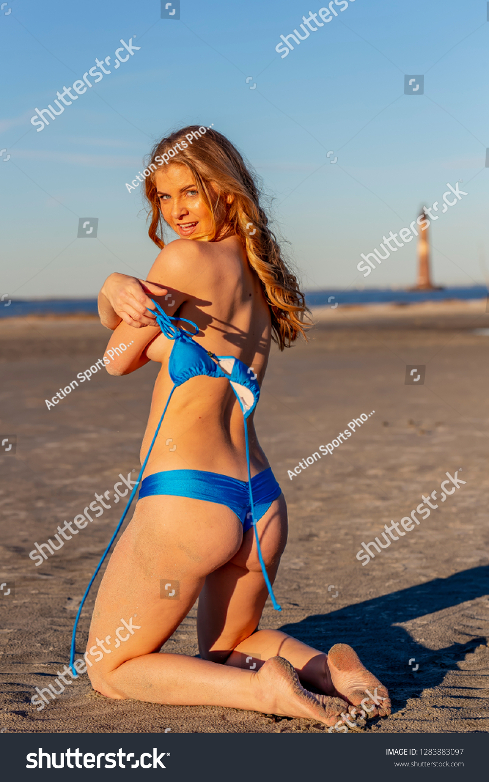 Beach Bikini Models face cam