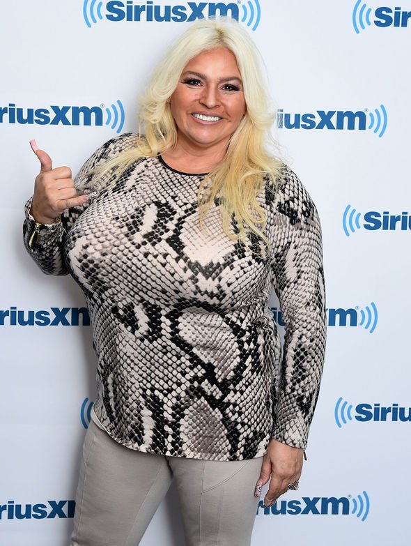 ashley nyce share beth chapman boobs photos