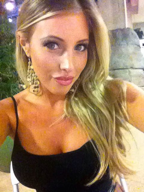 bradley bassett add samantha saint selfie photo