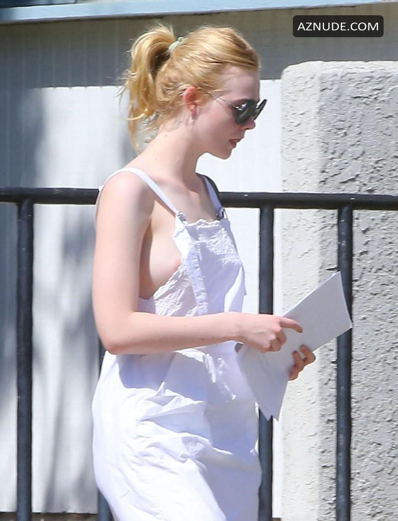 Elle Fanning Nip Slip hutt tongue