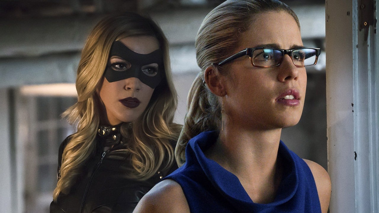 christy felicia recommends Emily Bett Rickards Nude