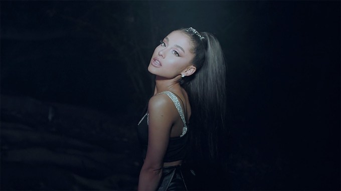 dolores carrasco recommends ariana grande hottest video pic