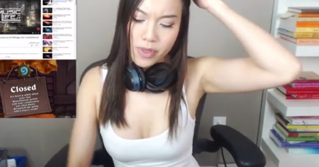 donald sweeter recommends Forgets To Leave Her Twitch Stream On And Faps