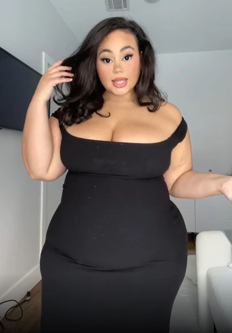 aireen san juan recommends Huge Breasts In Tight Clothes