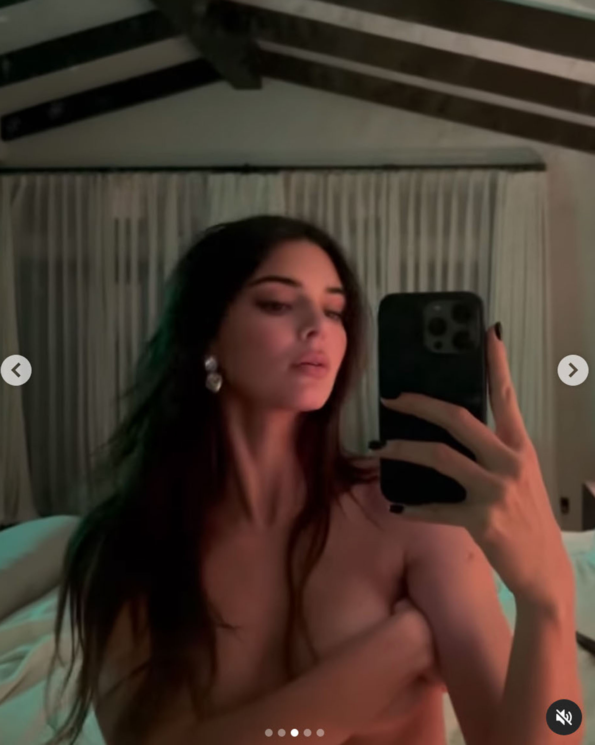 Kendal Jenner Leaked Nudes of masterbating