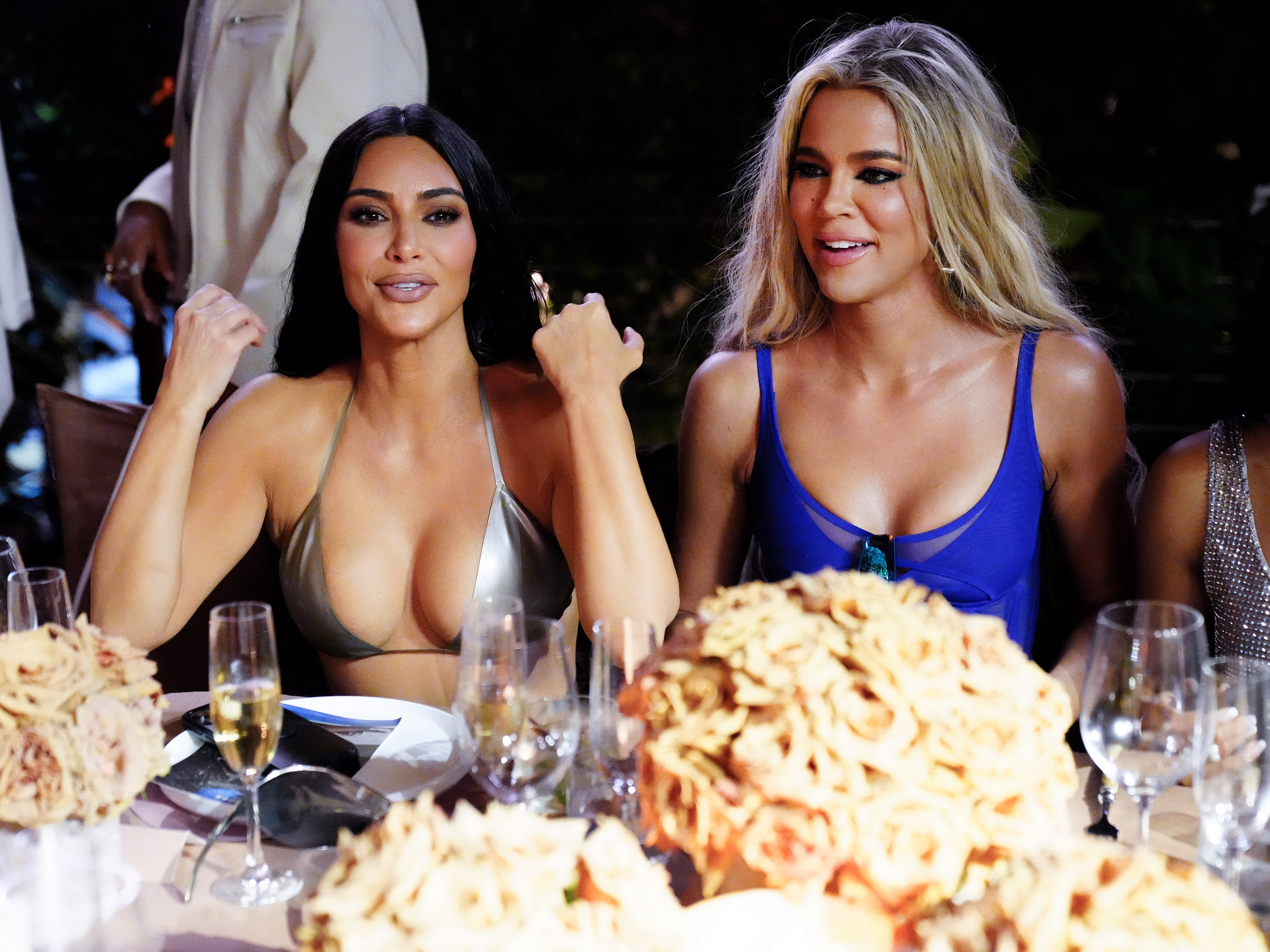 amal wijesinghe recommends Kim And Khloe Kardashian Nude