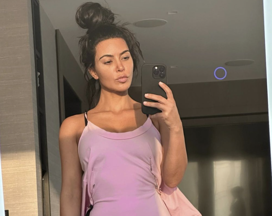 byron levy share abigail ratchford no makeup