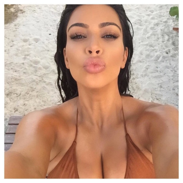 abdul muqsit share kim kardashian huge boobs photos