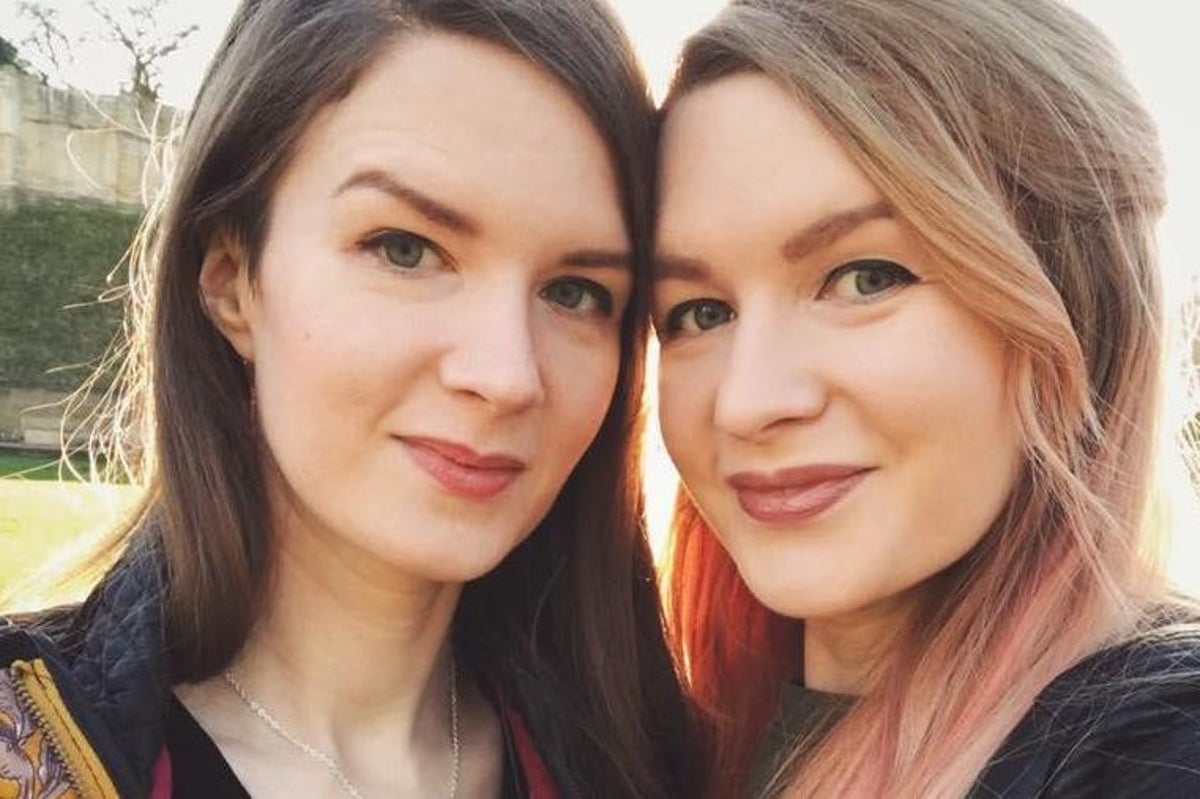 daniel castleman recommends lesbian twins sex pic