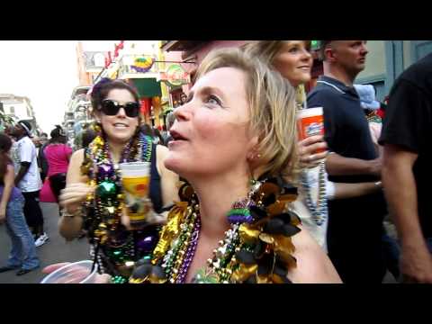 mardi gras flashing tits