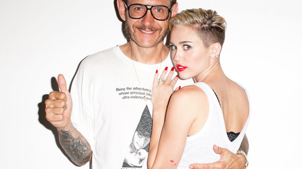 dean kayes add miley cyrus fat ass photo