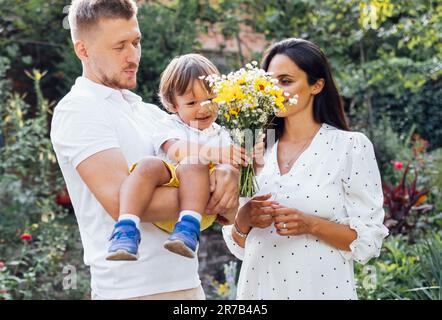 mom catches dad and daughter