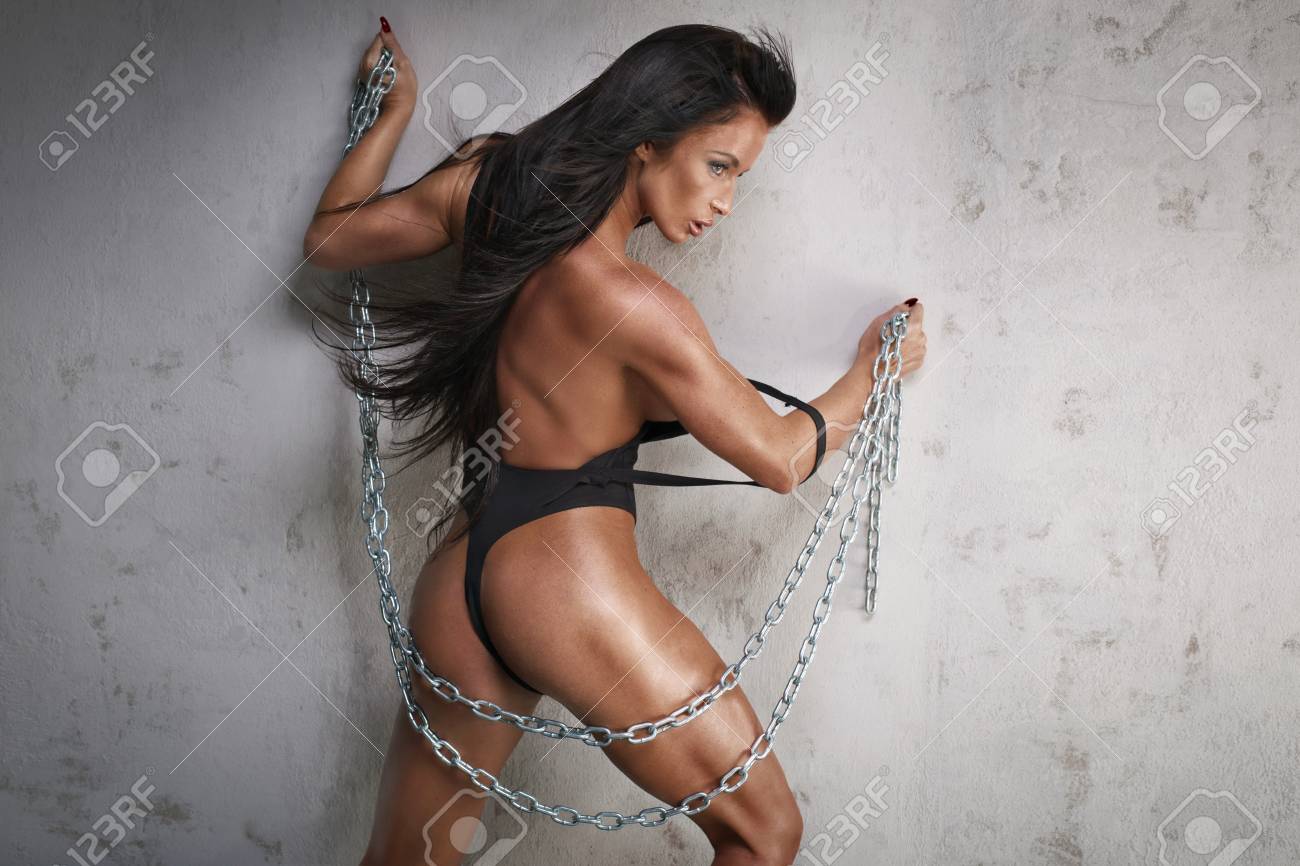muscle woman tied up