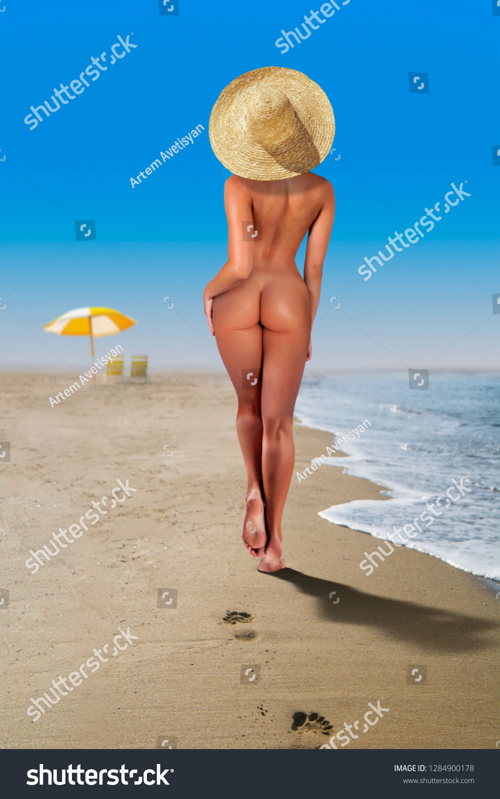 carole nantel recommends nude walk on beach pic