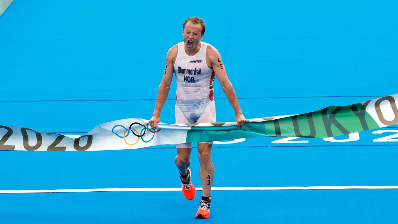 daniel houdek recommends Olympics Wardrobe Malfunction Pictures