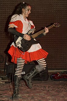 andrea bascom share one eyed doll torrent photos